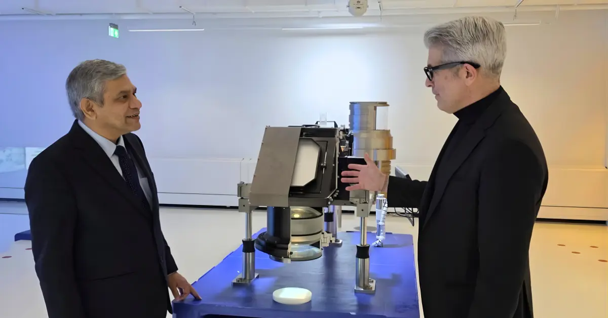 Why ASML Sits at the Heart of Global Chipmaking as Ashwini Vaishnaw inspects ASML lithography equipment in the Netherlands