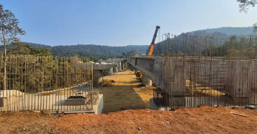 Raipur-Visakhapatnam corridor highway construction