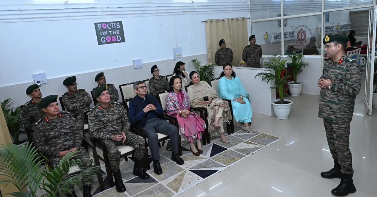 Defence Secretary interacting with senior Army officers during a joint briefing in Gujarat’s Creek Sector