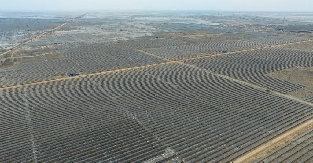 Utility-scale solar power plant representing 52,537 MW power capacity addition