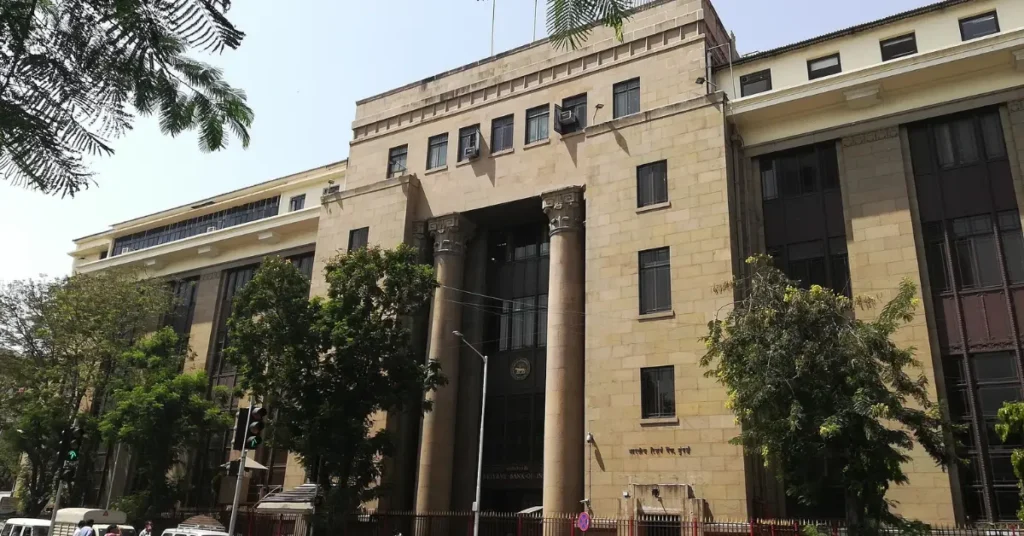 Indian economy context - Reserve Bank of India headquarters in Mumbai