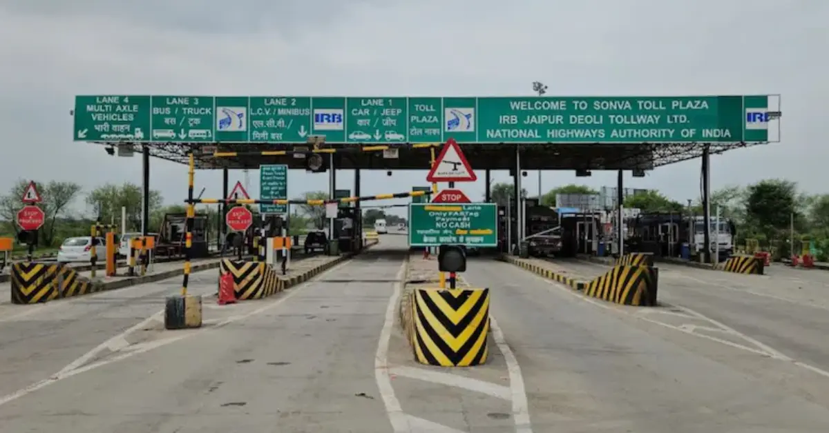 Sonva Toll Plaza on a National Highway representing partially operational expressway tolling under the National Highways Fee (Determination of Rates and Collection) (Amendment) Rules, 2026