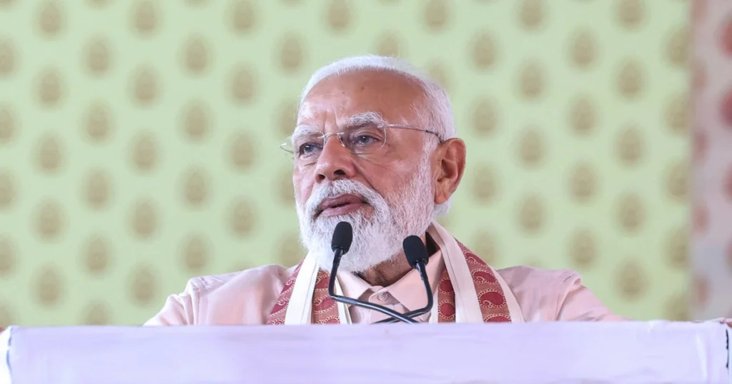 Prime Minister Narendra Modi addressing event during launch of projects in Kerala and Tamil Nadu