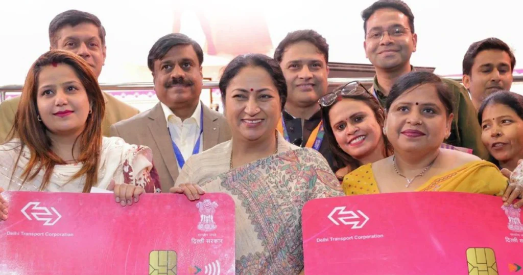 CM Rekha Gupta launching Saheli Pink NCMC Smart Card in Delhi