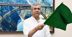 Railways Minister Ashwini Vaishnaw virtually flagging off the Bengaluru-Mumbai Express