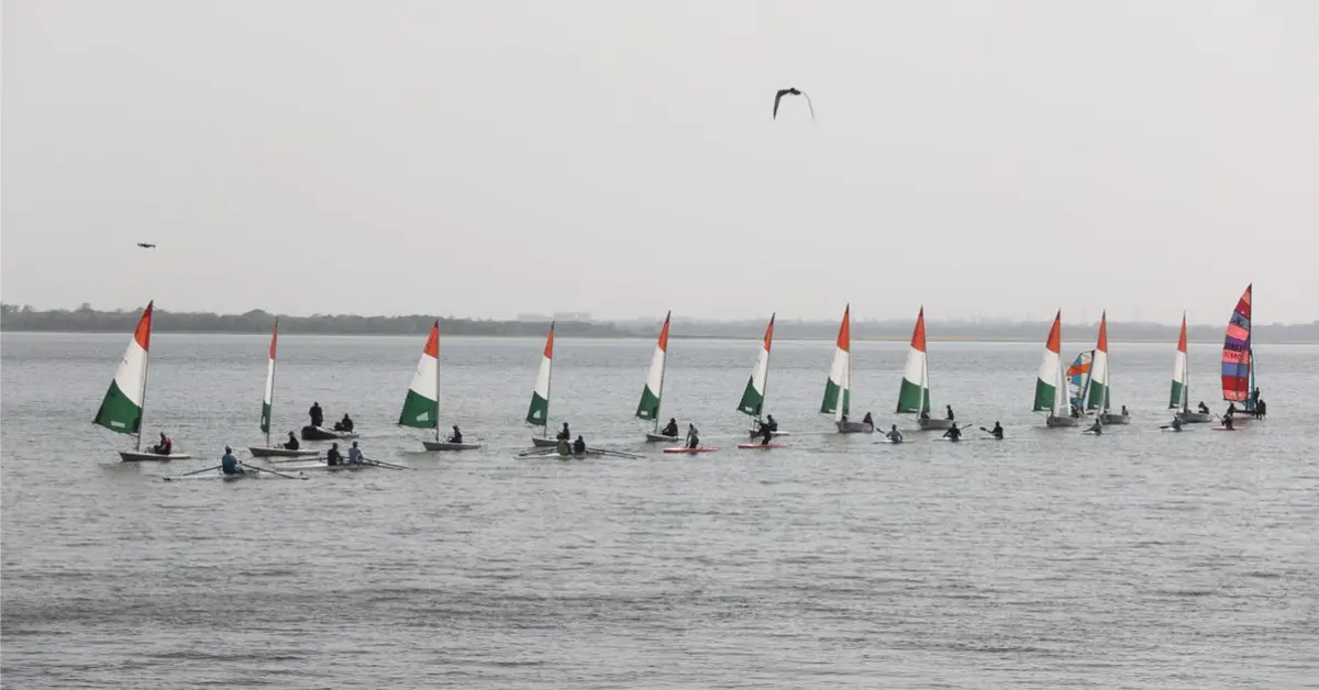 Bhojtal Naval Sailing Node sail parade by Indian Navy personnel