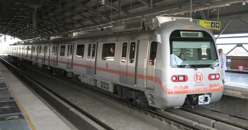 Jaipur Metro Phase-II elevated viaduct construction site