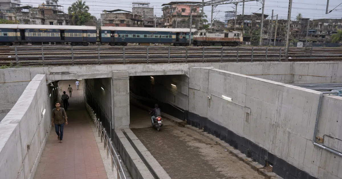Bhiwandi waterproof pedestrian subway near railway tracks