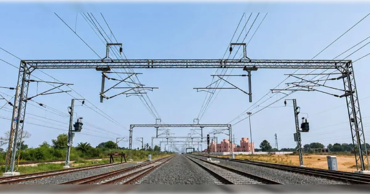 Railway electrification infrastructure on the Parbhani-Mudkhed section, where Indian Railways will upgrade the traction system to 2x25 kV.